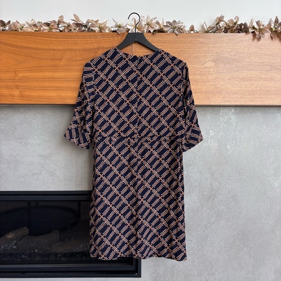 NWT HOBBS Ingrid Tunic Dress, Size 2 - Picture 10 of 16